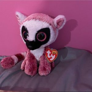 Lemur beanie boo.